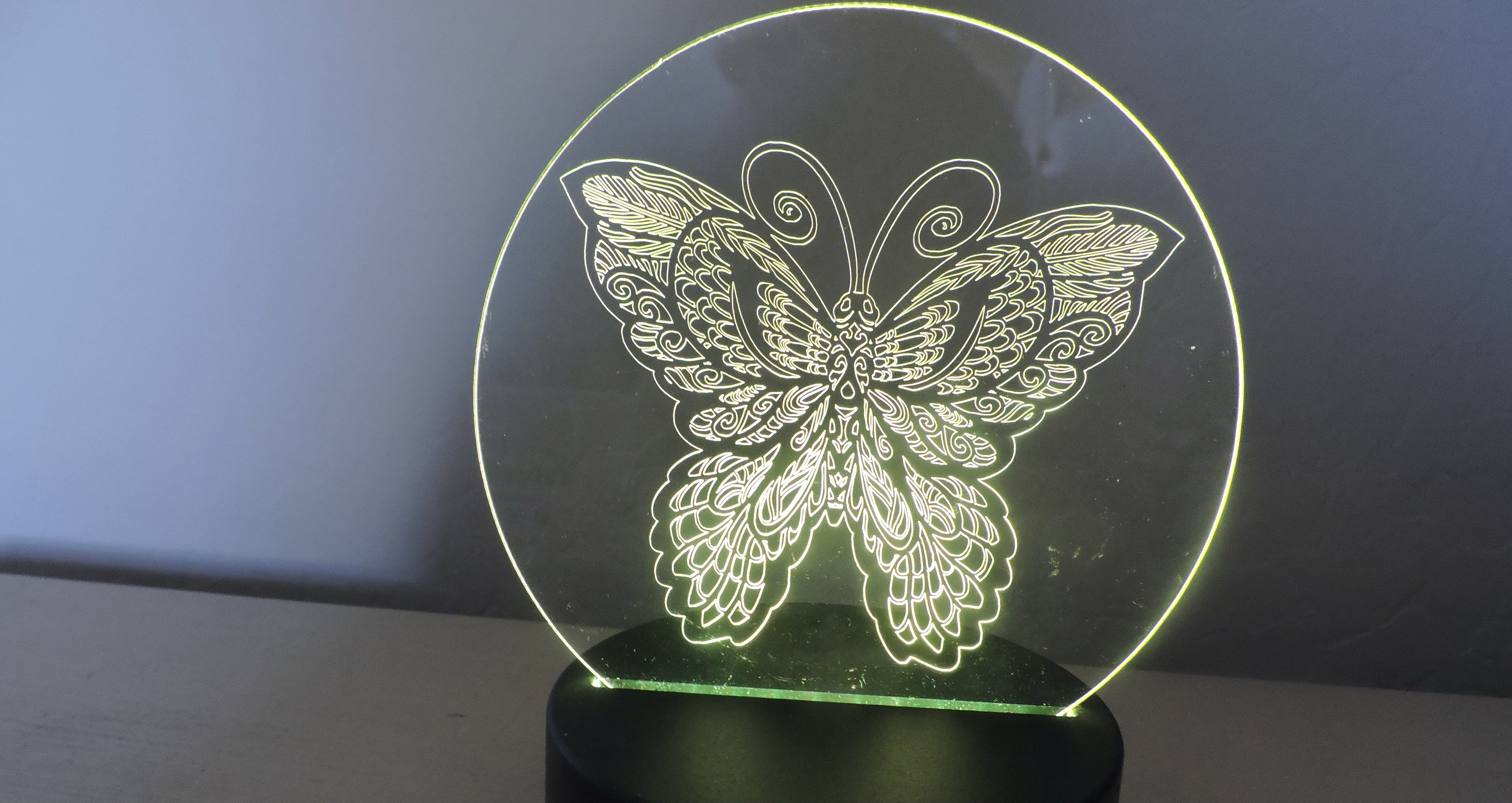 How to Engrave With a Cricut Maker  Custom Acrylic Nightlights! 